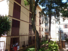 Apartamento com 2 Quartos à Venda, 43 m² em Rubem Berta - Porto Alegre