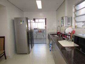 Apartamento com 3 Quartos à Venda, 169 m² em Aparecida - Santos