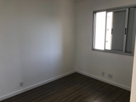 Apartamento com 2 Quartos à Venda, 50 m² em Vila Santana - São Paulo