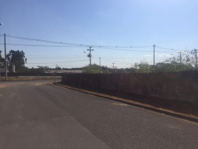 Galpão à Venda, 600 m² em Parque Industrial - Araçatuba