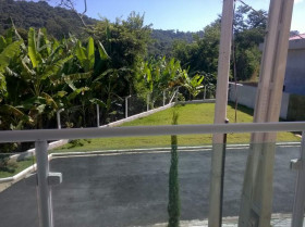 Casa de Condomínio com 2 Quartos à Venda, 77 m² em Taboão - São Roque