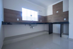 Casa com 3 Quartos à Venda, 114 m² em Residencial Piemonte - Bragança Paulista