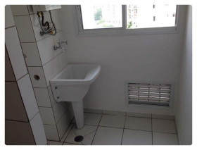 Apartamento com 2 Quartos para Alugar, 51 m² em Umuarama - Osasco