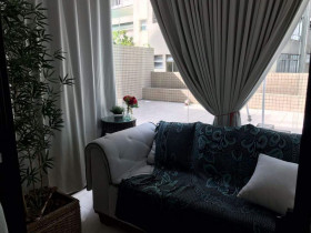 Apartamento com 2 Quartos à Venda, 228 m² em José Menino - Santos