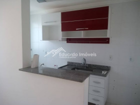 Apartamento com 2 Quartos para Alugar, 50 m² em Parque São Vicente - Mauá
