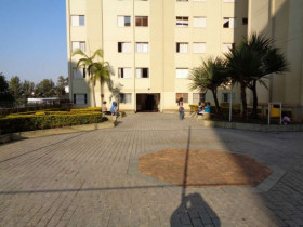 Apartamento com 3 Quartos à Venda ou Locação, 68 m² em Jardim Peri Peri - São Paulo