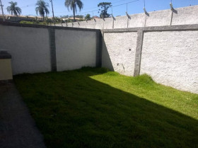 Casa de Condomínio com 2 Quartos à Venda, 77 m² em Taboão - São Roque