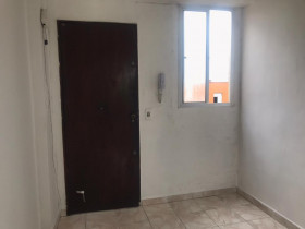 Apartamento com 2 Quartos à Venda, 57 m² em Conjunto Residencial José Bonifácio - São Paulo