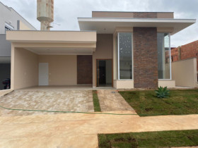 Casa de Condomínio com 3 Quartos à Venda, 179 m²em Jardim Residencial Chácara Ondina - Sorocaba