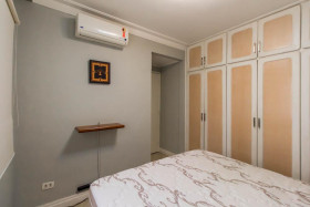 Flat com 2 Quartos à Venda ou Locação, 60 m² em Vila Nova Conceição - São Paulo
