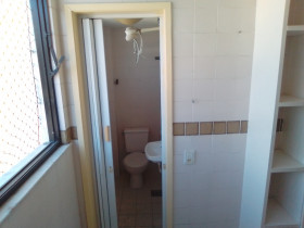 Apartamento com 2 Quartos à Venda, 60 m² em Cubango - Niterói