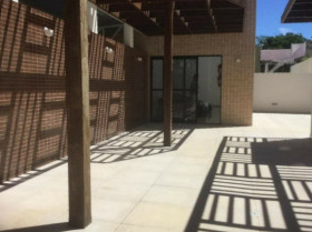 Apartamento com 2 Quartos à Venda,  em Tirol - Natal