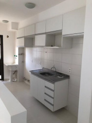 Apartamento com 3 Quartos para Alugar, 77 m² em Calhau - São Luís