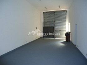 Galpão para Alugar, 262 m² em Vila Anastácio - São Paulo