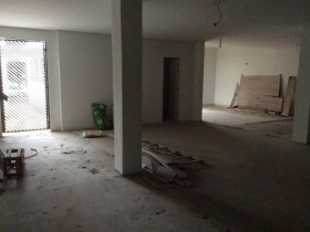Imóvel Comercial para Alugar, 400 m² em Indianópolis - São Paulo