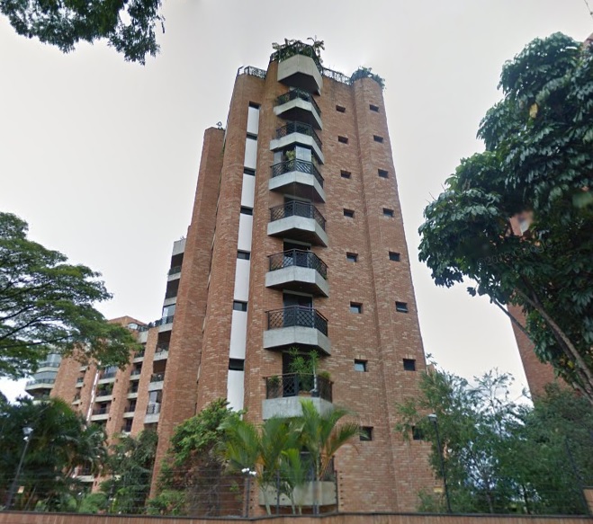 Imagem do condomínio Condomínio Villa Inglesa I - Alto De Pinheiros - São Paulo - SP