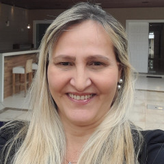 CLAUDIA CALDEIRA