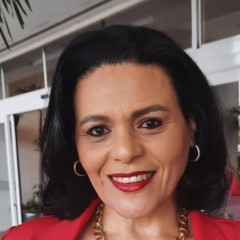 Valquiria Soares